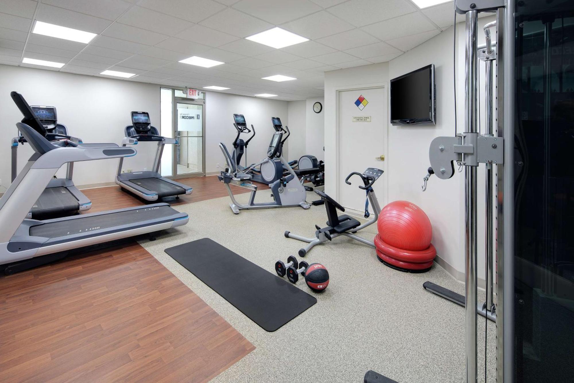 Embassy Suites By Hilton Detroit Troy Auburn Hills Екстер'єр фото
